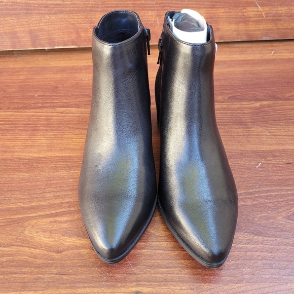 New Alfani Oakleyy Black Ankle Boots Women's Size 6 - Picture 13 of 16